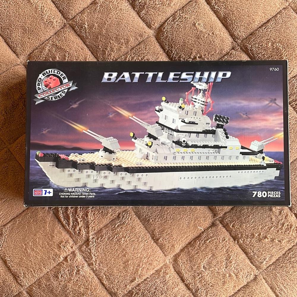 Mega bloks Pro-builder Collector Series Battleship